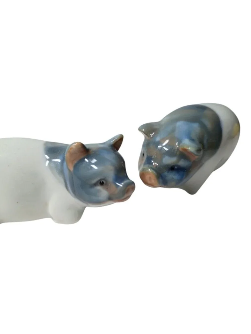 Vtg Otagiri OMC Porcelain Spotted Pig Salt Pepper Shakers Farmhouse No Stoppers